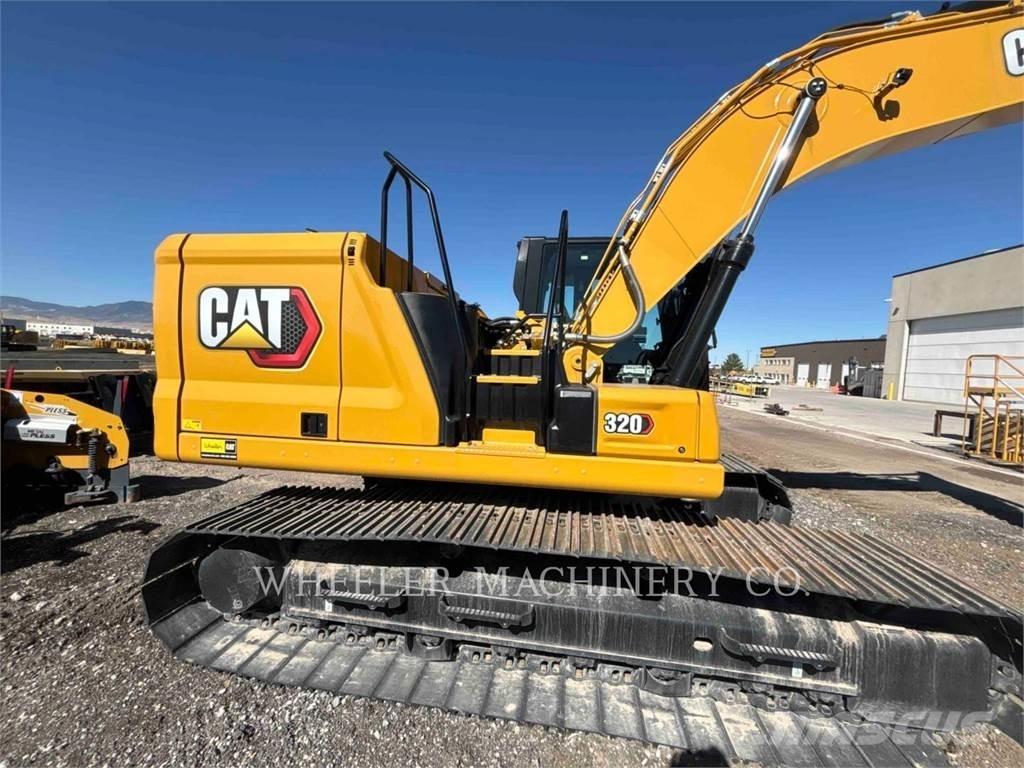 CAT 320 CF Roomikekskavaatorid