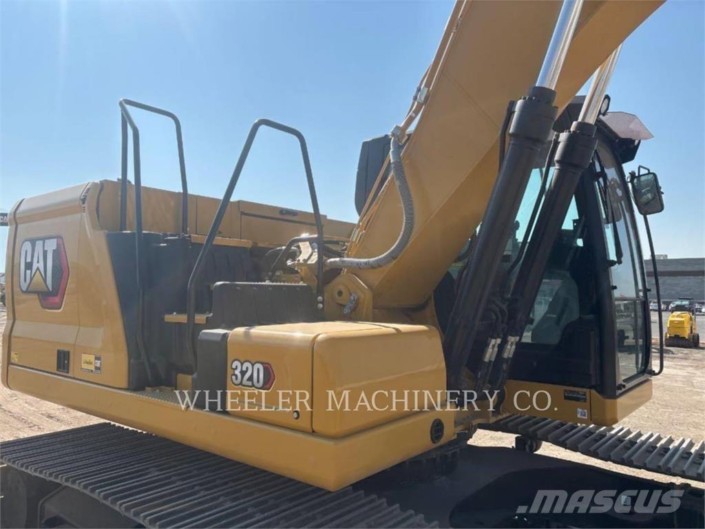 CAT 320 CF Roomikekskavaatorid