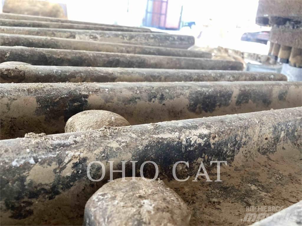 CAT 320 STD Roomikekskavaatorid