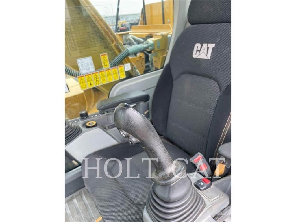 CAT 320 TC Roomikekskavaatorid