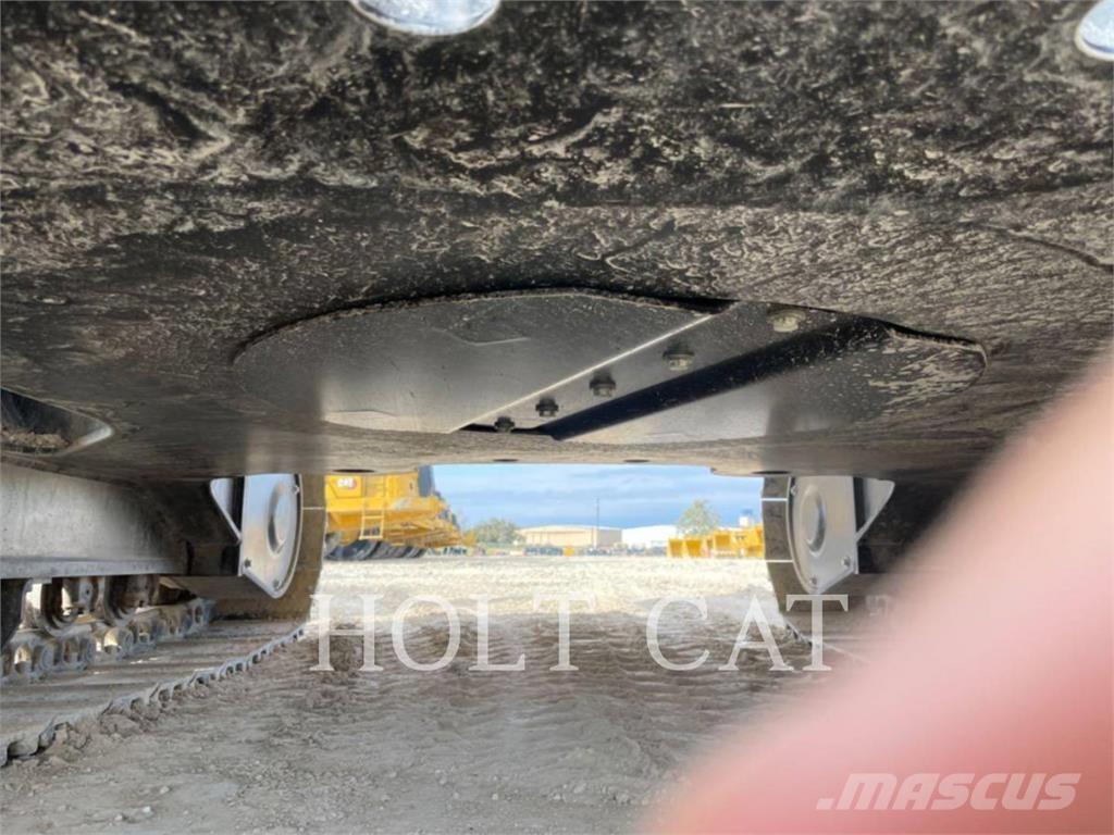 CAT 320 TC Roomikekskavaatorid