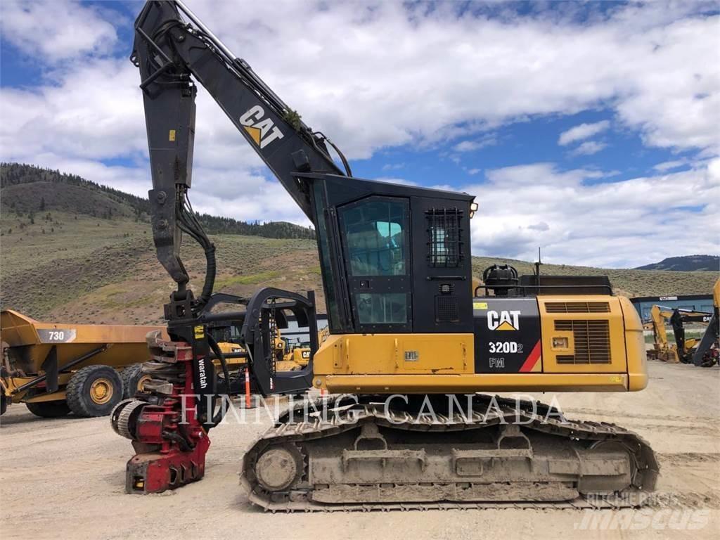 CAT 320D2 FM Metsaekskavaatorid