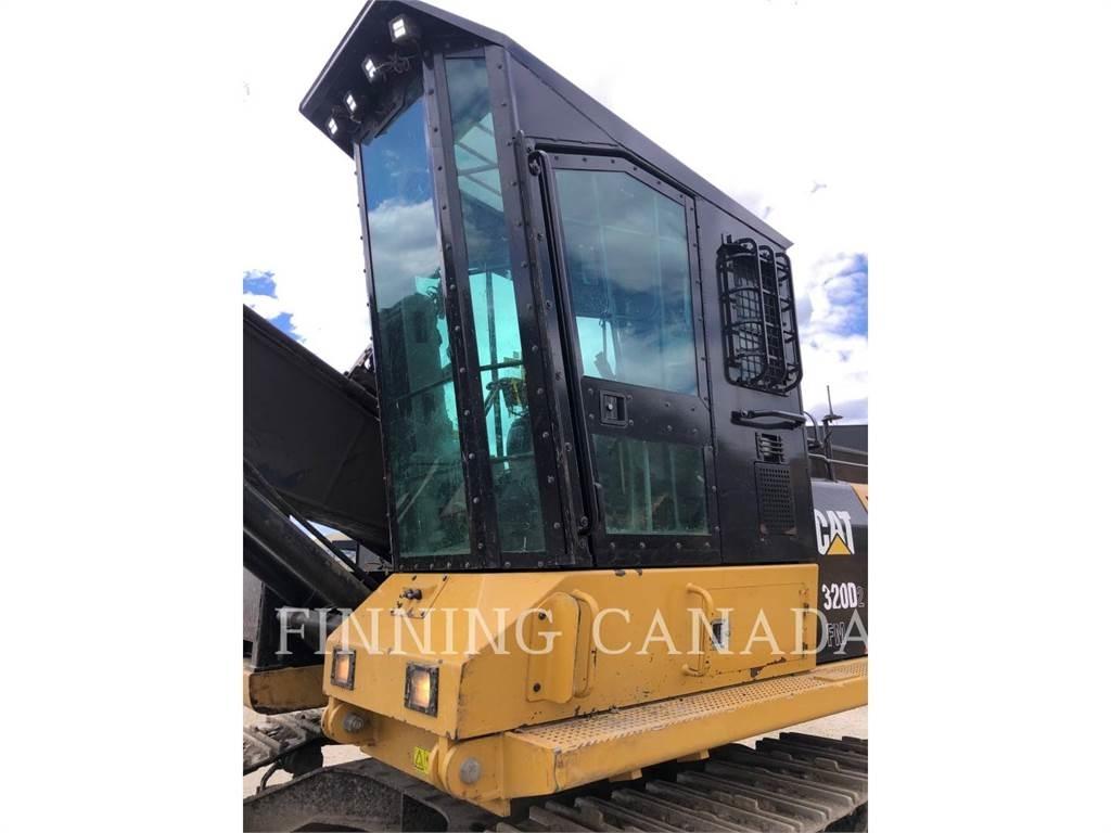 CAT 320D2 FM Metsaekskavaatorid