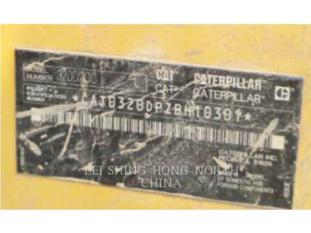 CAT 320D2GC Roomikekskavaatorid