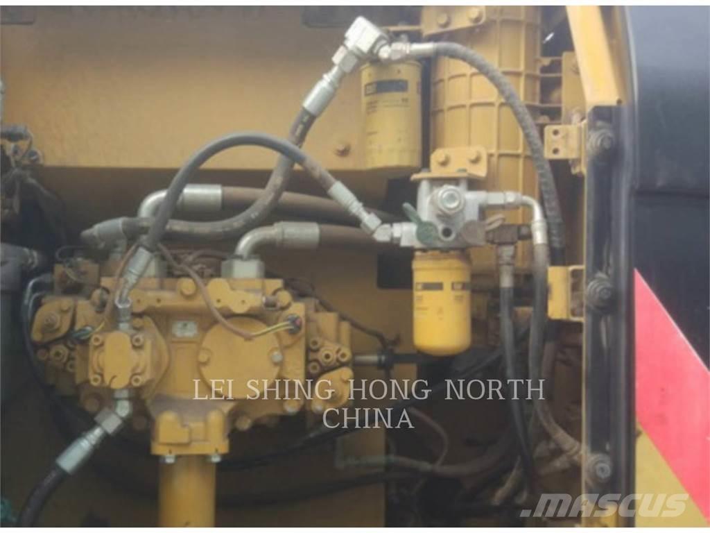 CAT 320D2GC Roomikekskavaatorid