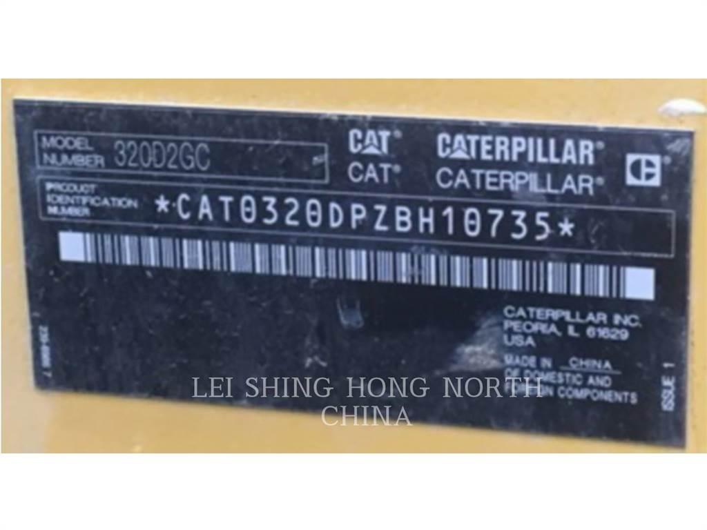 CAT 320D2GC Roomikekskavaatorid