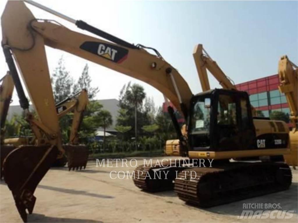 CAT 320DGC Roomikekskavaatorid