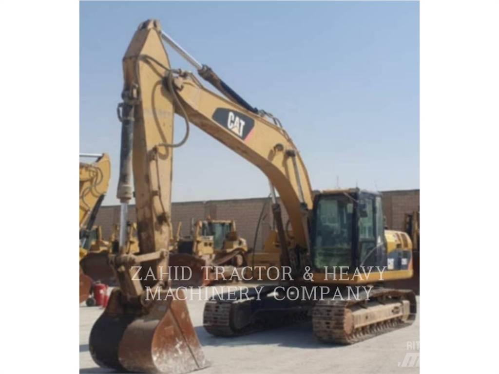 CAT 320DL Roomikekskavaatorid
