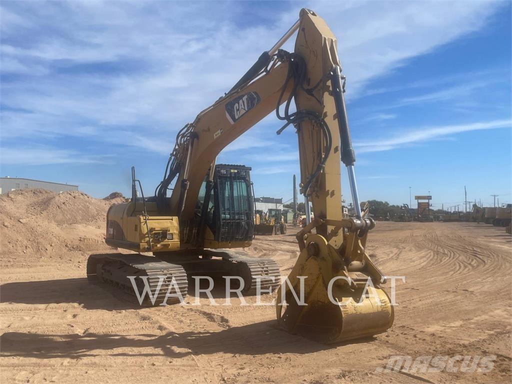 CAT 320DL Roomikekskavaatorid