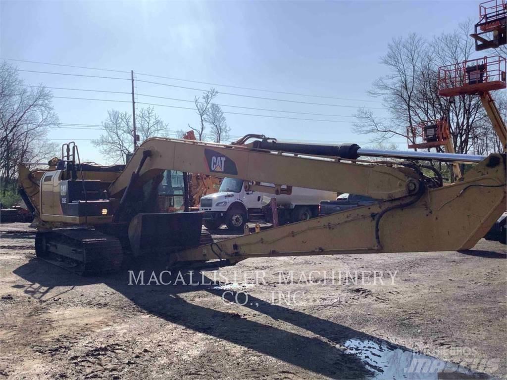 CAT 320EL Roomikekskavaatorid