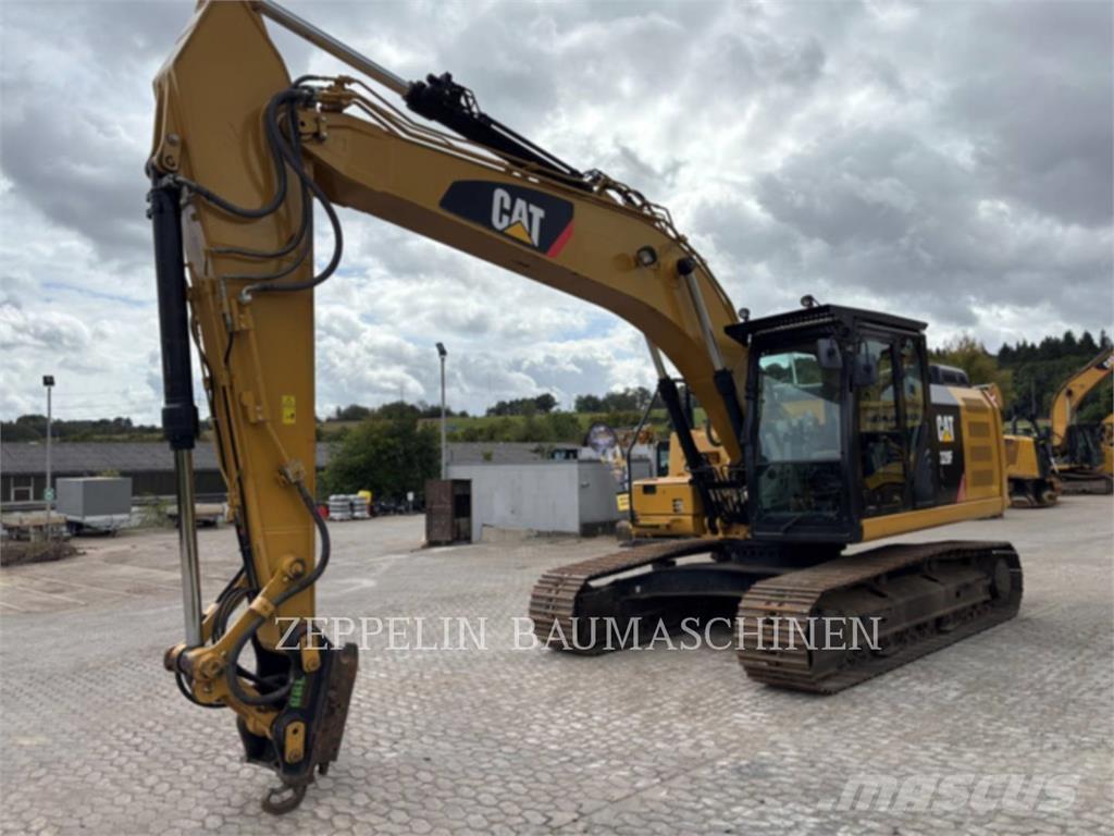 CAT 320FL Roomikekskavaatorid