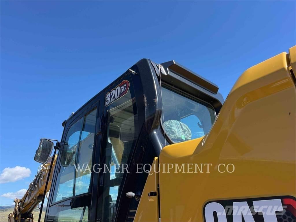 CAT 320GC Roomikekskavaatorid