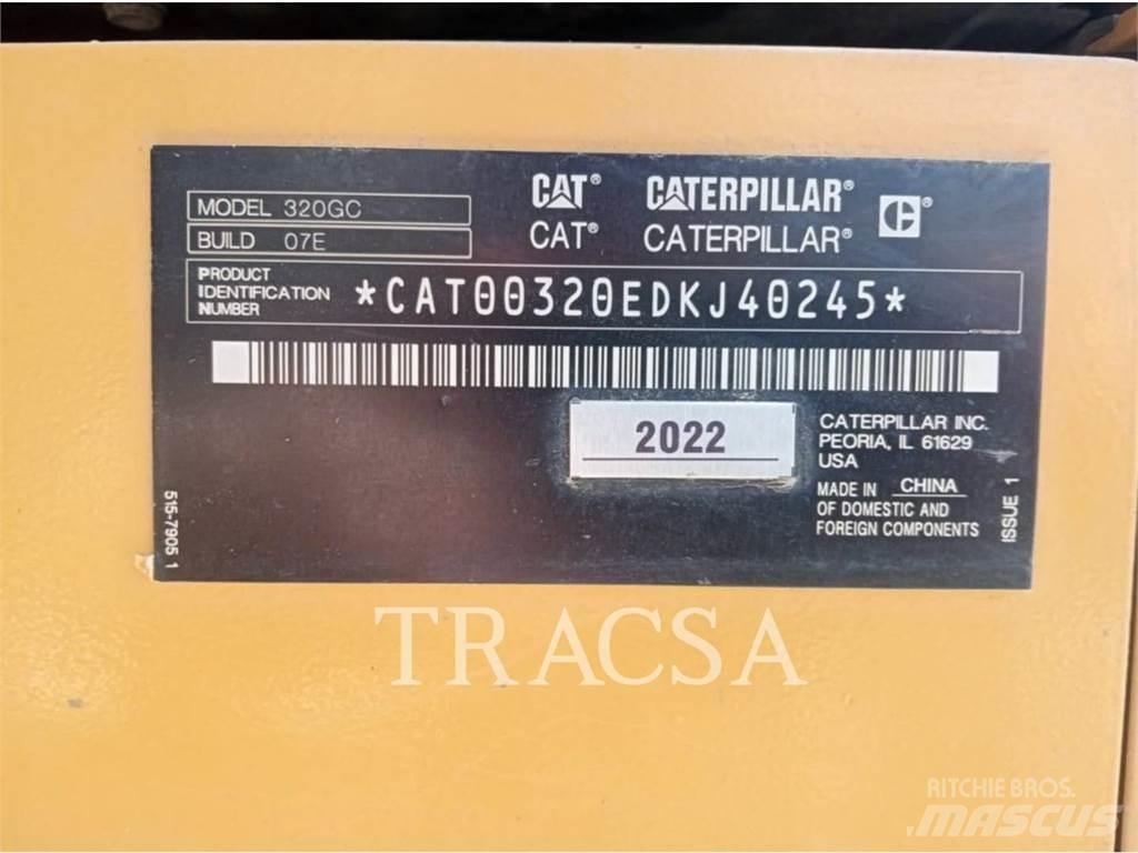 CAT 320GC Roomikekskavaatorid