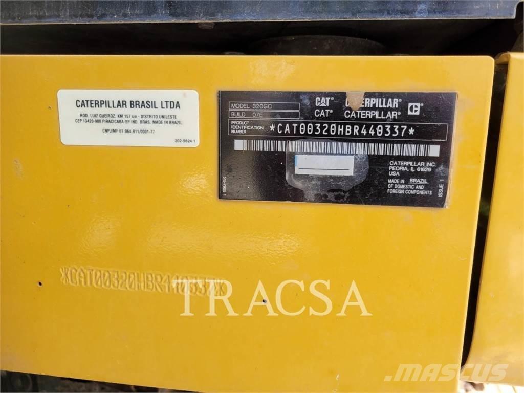 CAT 320GC Roomikekskavaatorid