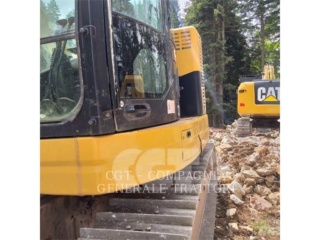 CAT 321D CR Roomikekskavaatorid