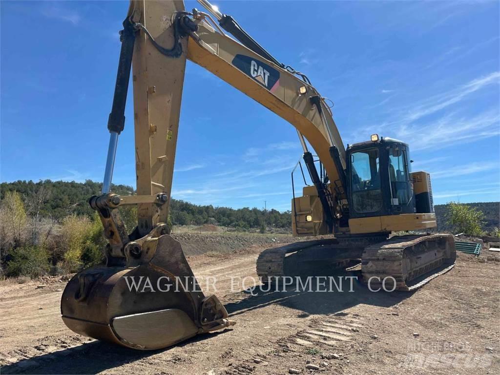 CAT 321DL TCIR Roomikekskavaatorid