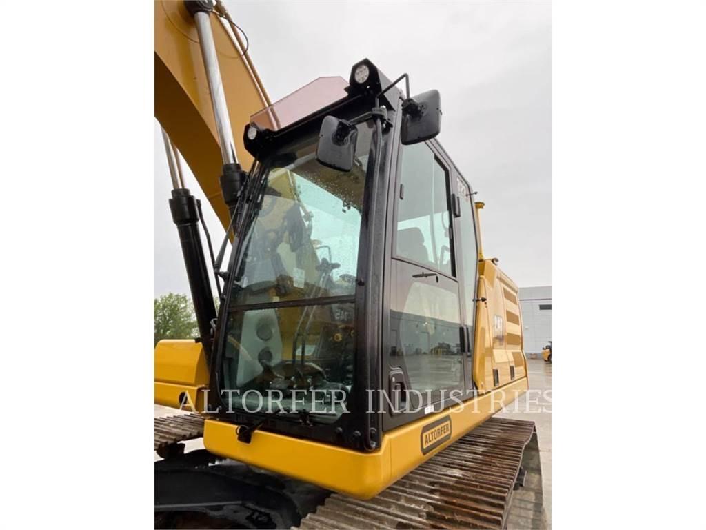 CAT 323-07 Roomikekskavaatorid