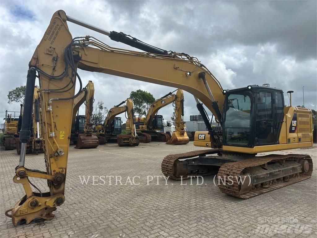 CAT 323-07 Roomikekskavaatorid