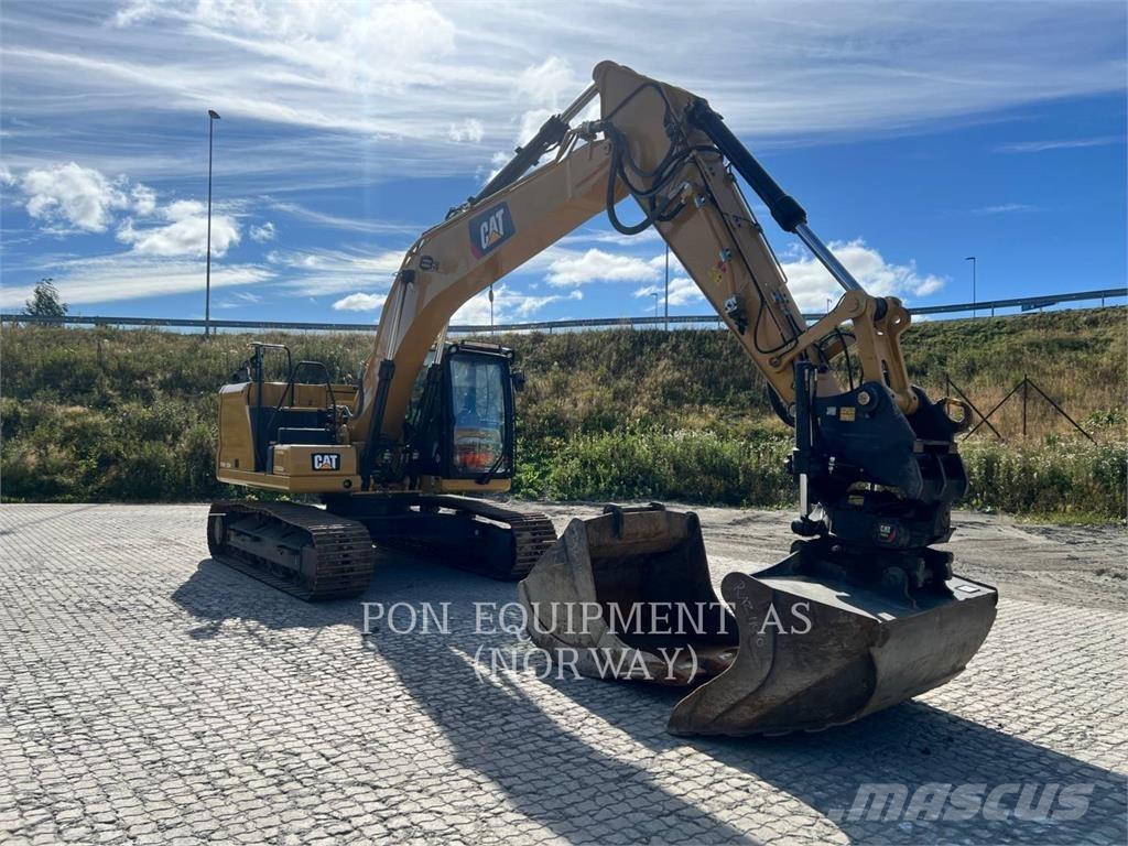 CAT 323-07 Roomikekskavaatorid