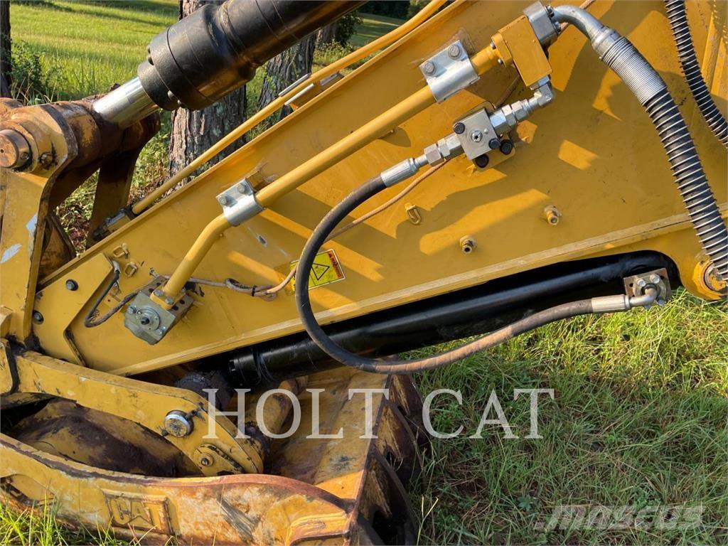 CAT 323-07 Roomikekskavaatorid