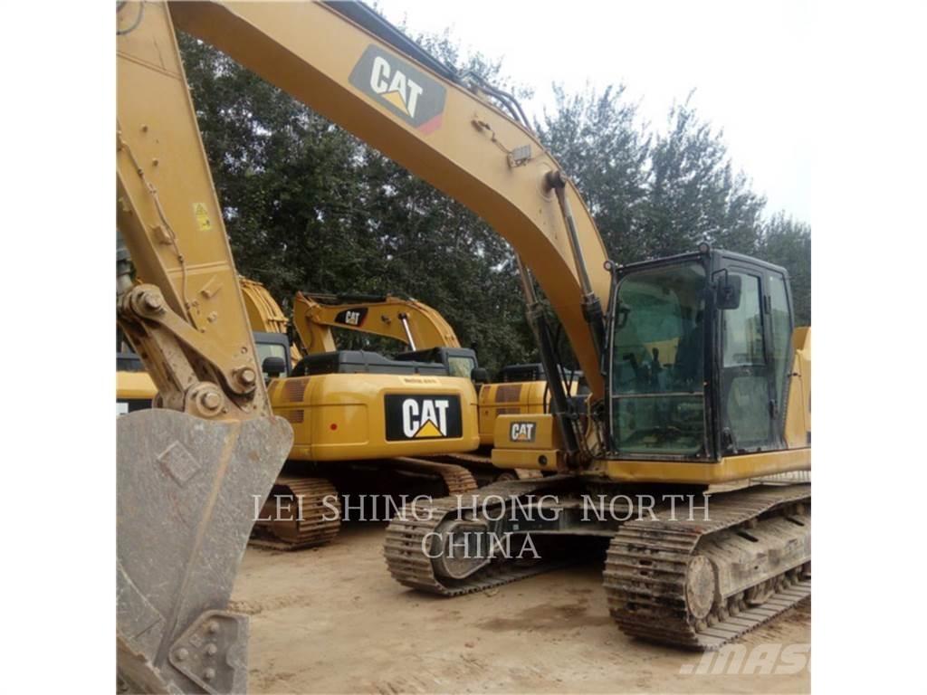 CAT 323-07 Roomikekskavaatorid