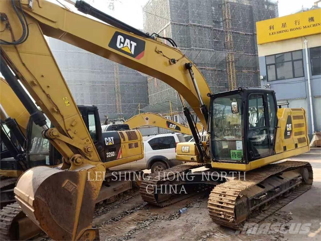 CAT 323-07 Roomikekskavaatorid