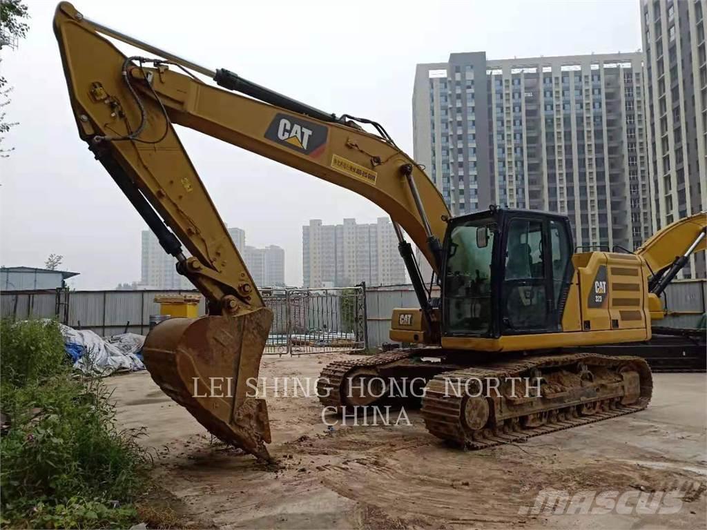 CAT 323-07 Roomikekskavaatorid