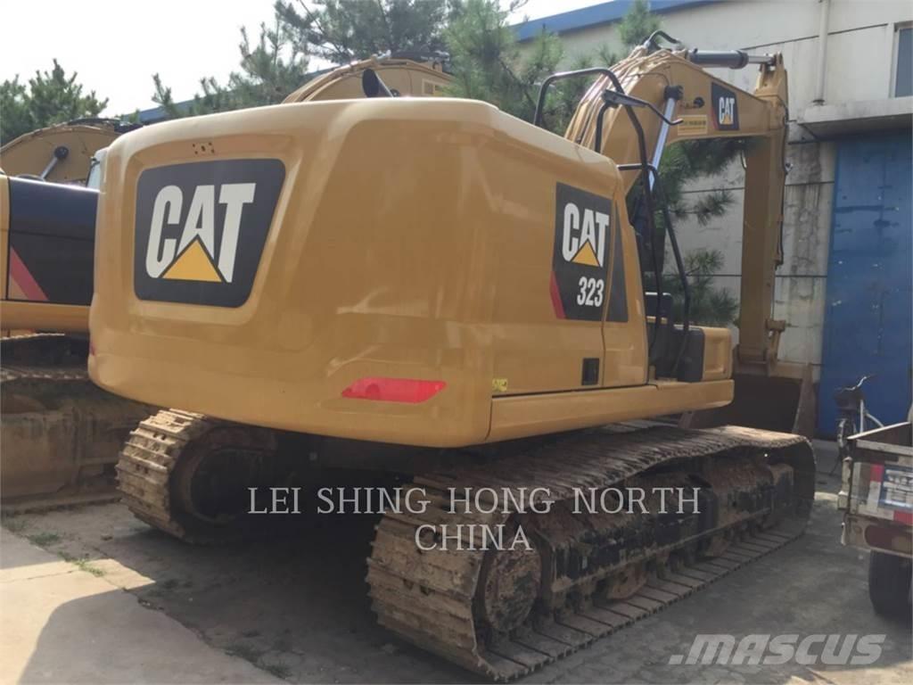 CAT 323-07 Roomikekskavaatorid