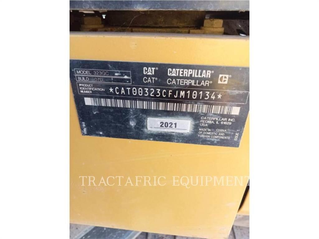 CAT 323-07GC Roomikekskavaatorid