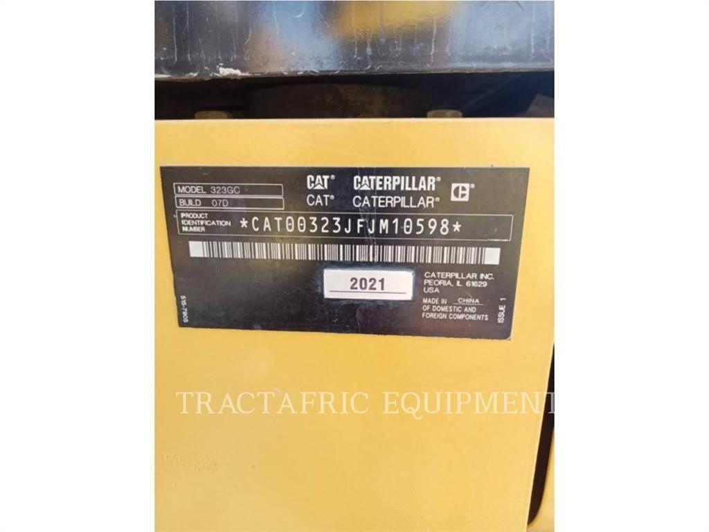 CAT 323-07GC Roomikekskavaatorid