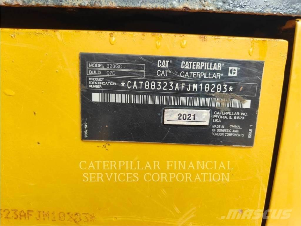CAT 323-07GC Roomikekskavaatorid