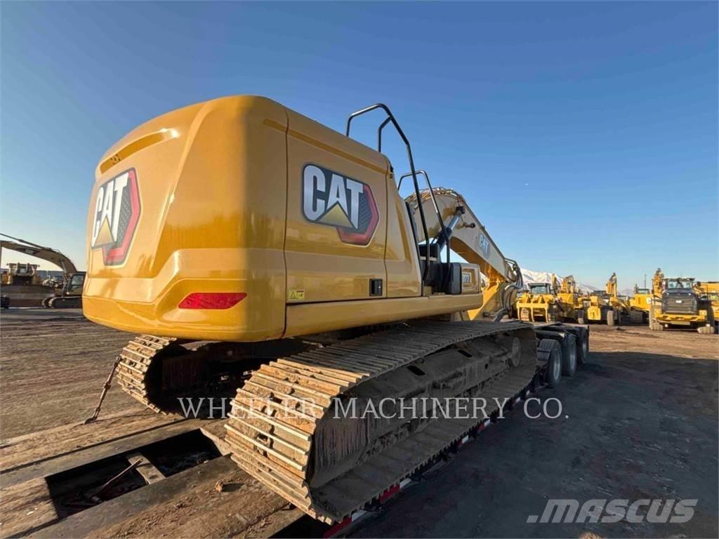 CAT 323 CF Roomikekskavaatorid