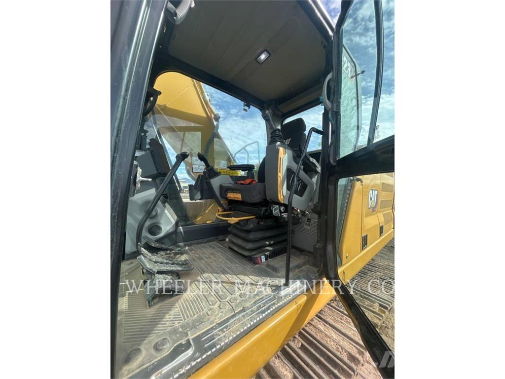 CAT 323 CF Roomikekskavaatorid