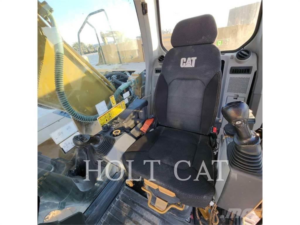CAT 323 TC Roomikekskavaatorid