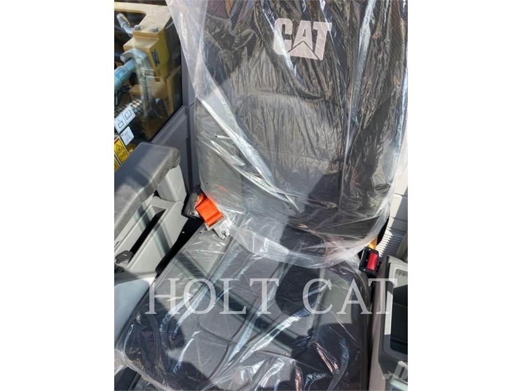 CAT 323 TC Roomikekskavaatorid