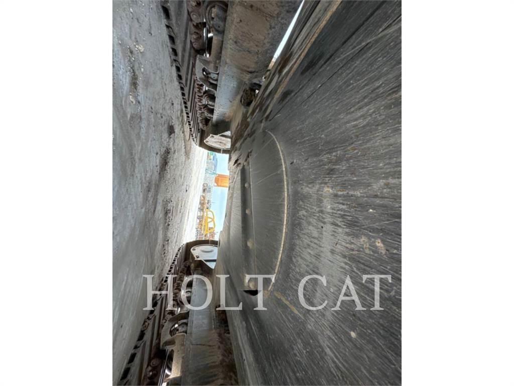 CAT 323 TC Roomikekskavaatorid