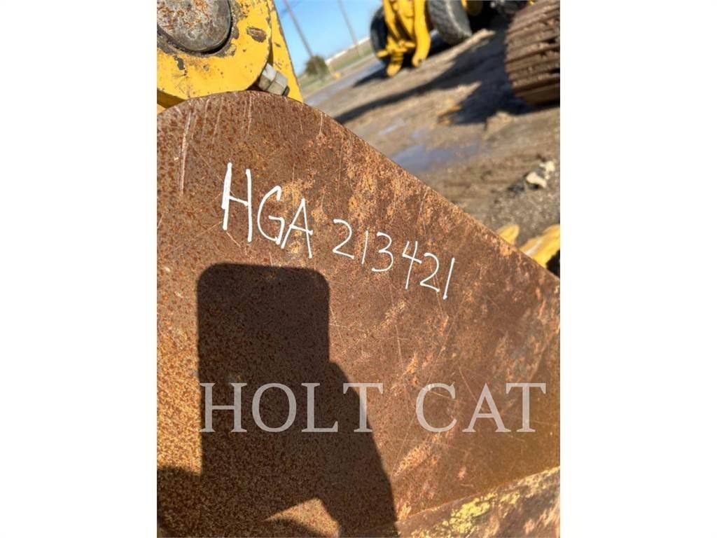 CAT 323 TC Roomikekskavaatorid