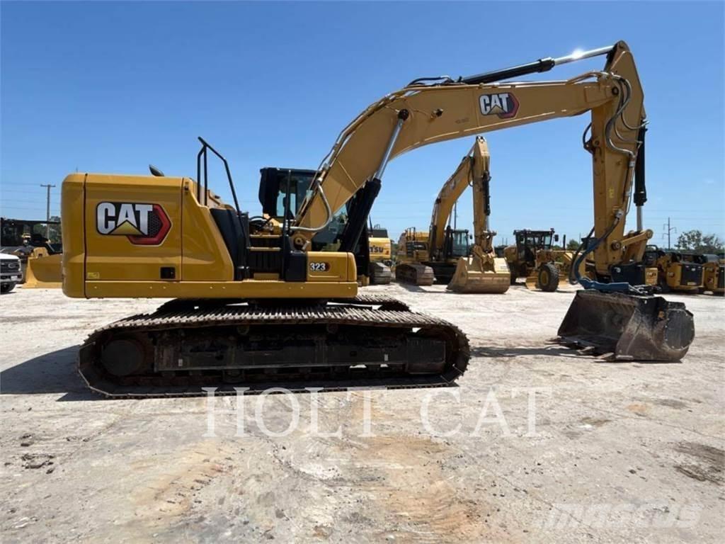 CAT 323 TC Roomikekskavaatorid