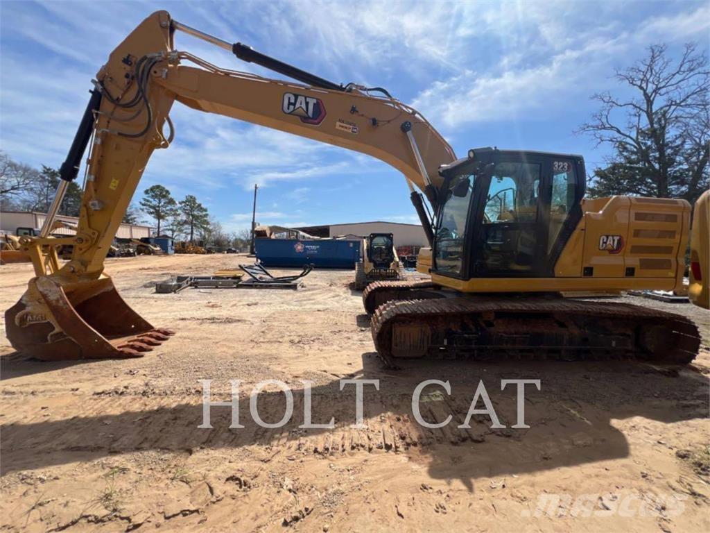 CAT 323 TC Roomikekskavaatorid