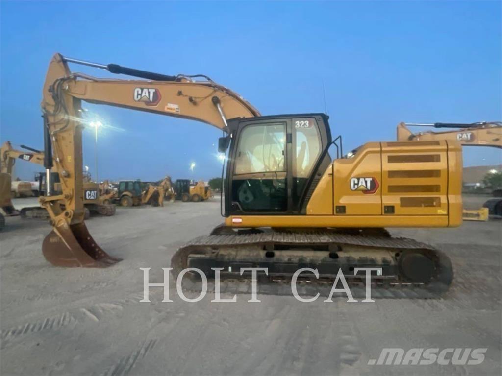 CAT 323 TC Roomikekskavaatorid