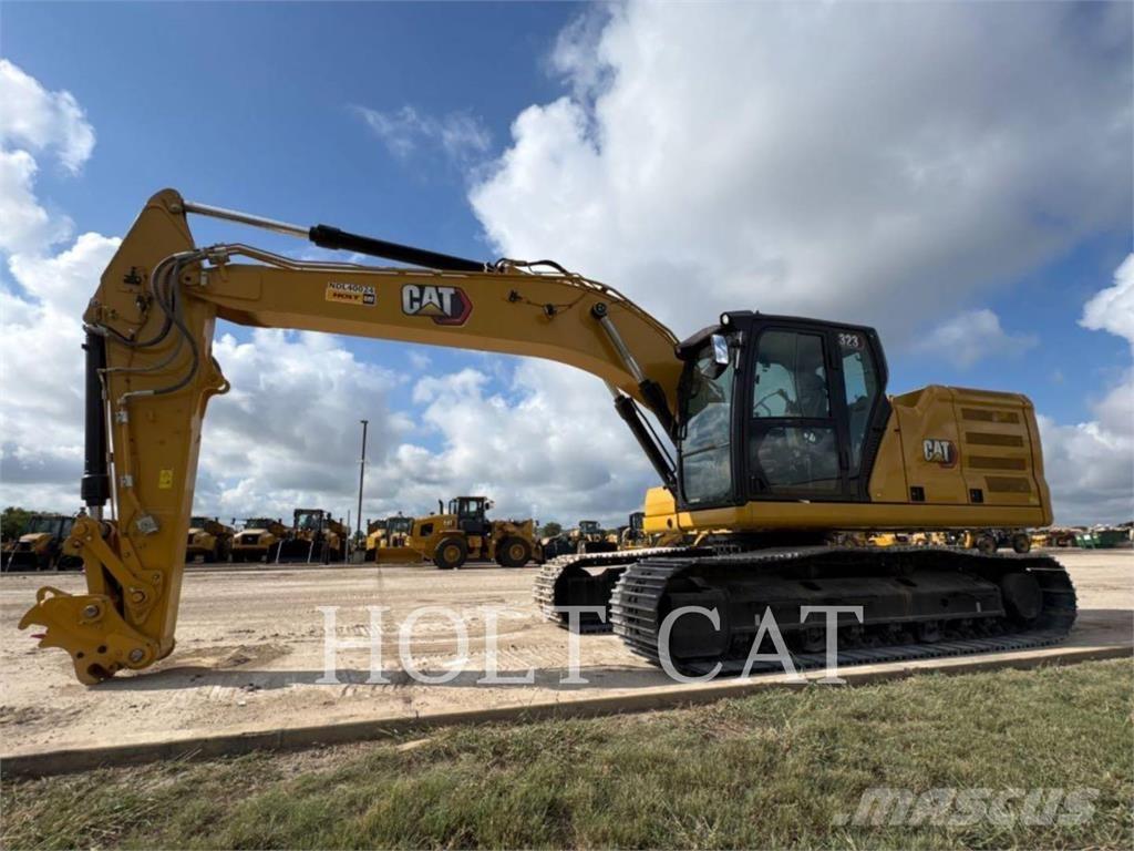 CAT 323 TC Rataslaadurid