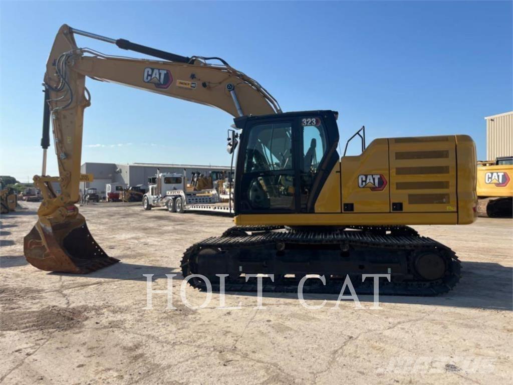 CAT 323 TC Roomikekskavaatorid