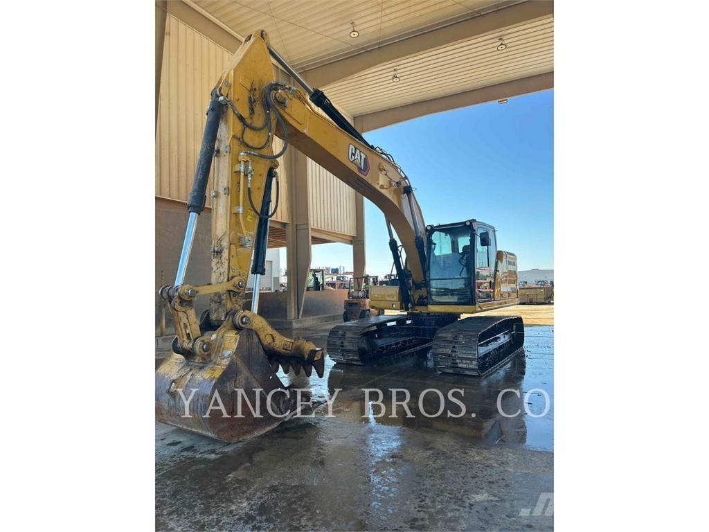 CAT 32307 Roomikekskavaatorid