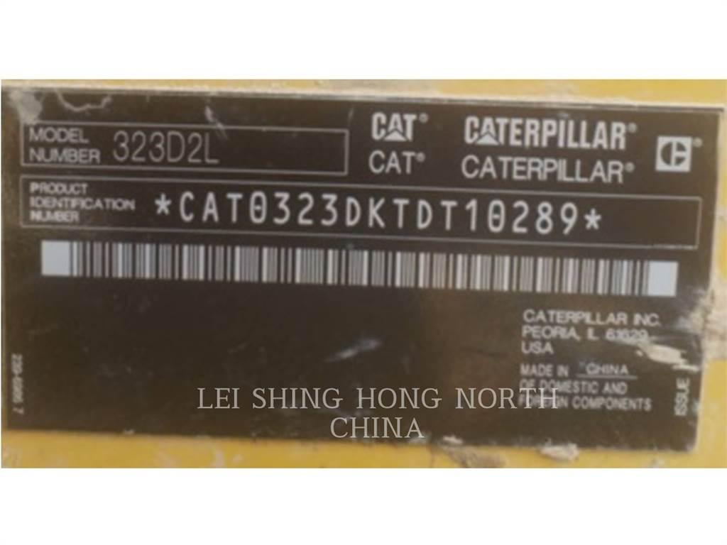 CAT 323D2L Roomikekskavaatorid