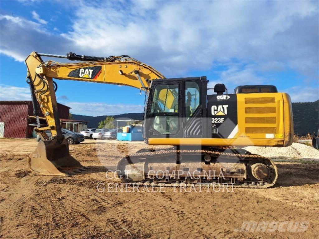 CAT 323F SA Roomikekskavaatorid
