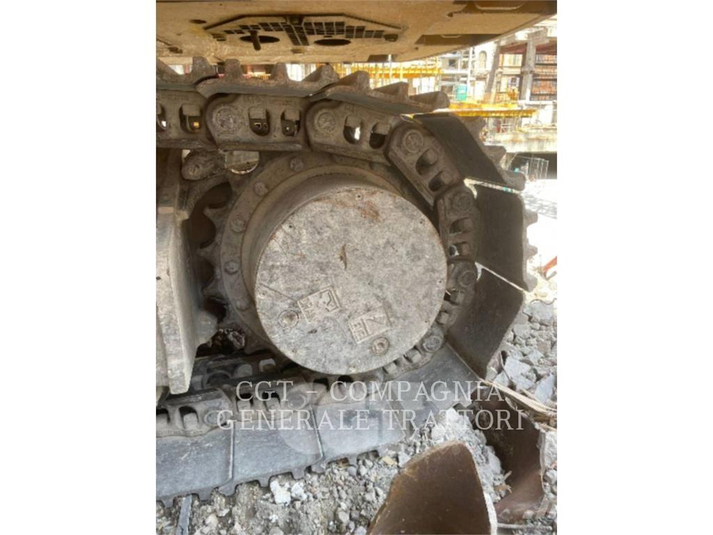 CAT 323LN Roomikekskavaatorid