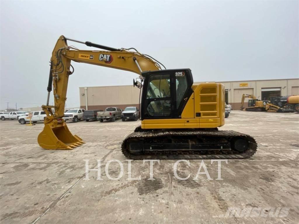 CAT 325 Roomikekskavaatorid
