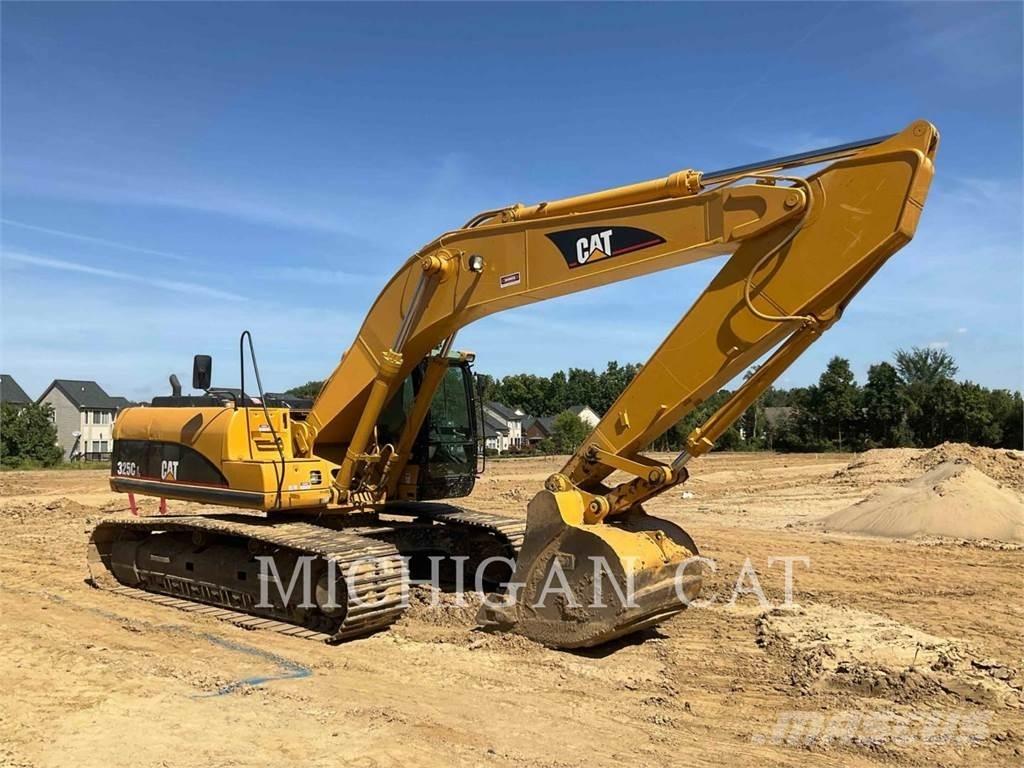 CAT 325CL Roomikekskavaatorid