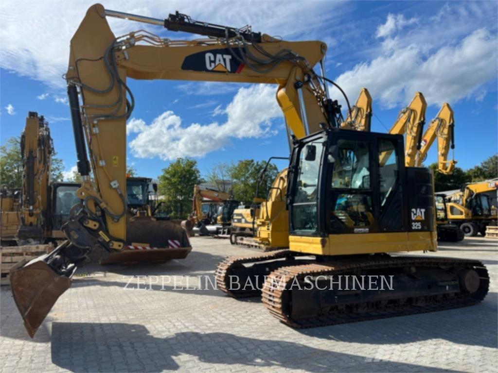 CAT 325FL Roomikekskavaatorid