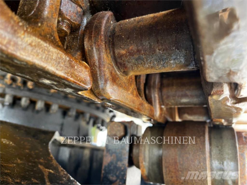 CAT 325FL Roomikekskavaatorid